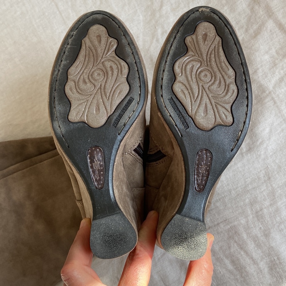 Born Crown boots size 7.5/38.5 - Picture 4 of 5